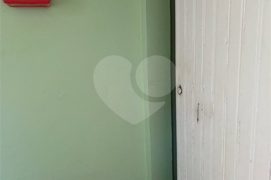 Casa Térrea à venda com 6 quartos em Vila Gustavo, São Paulo, SP