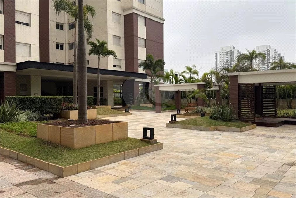 Apartamento à venda ou para alugar com 3 suítes em Água Branca, São Paulo, SP