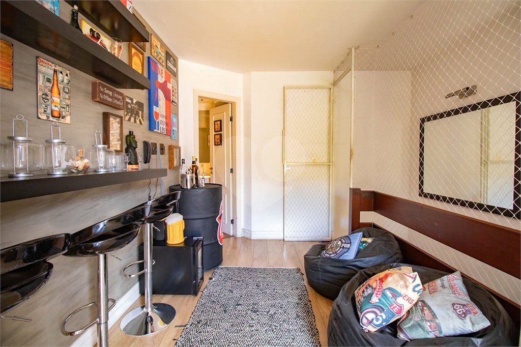 Cobertura à venda ou para alugar com 3 quartos, sendo 2 suítes,  em Jardim Paulista, São Paulo, SP