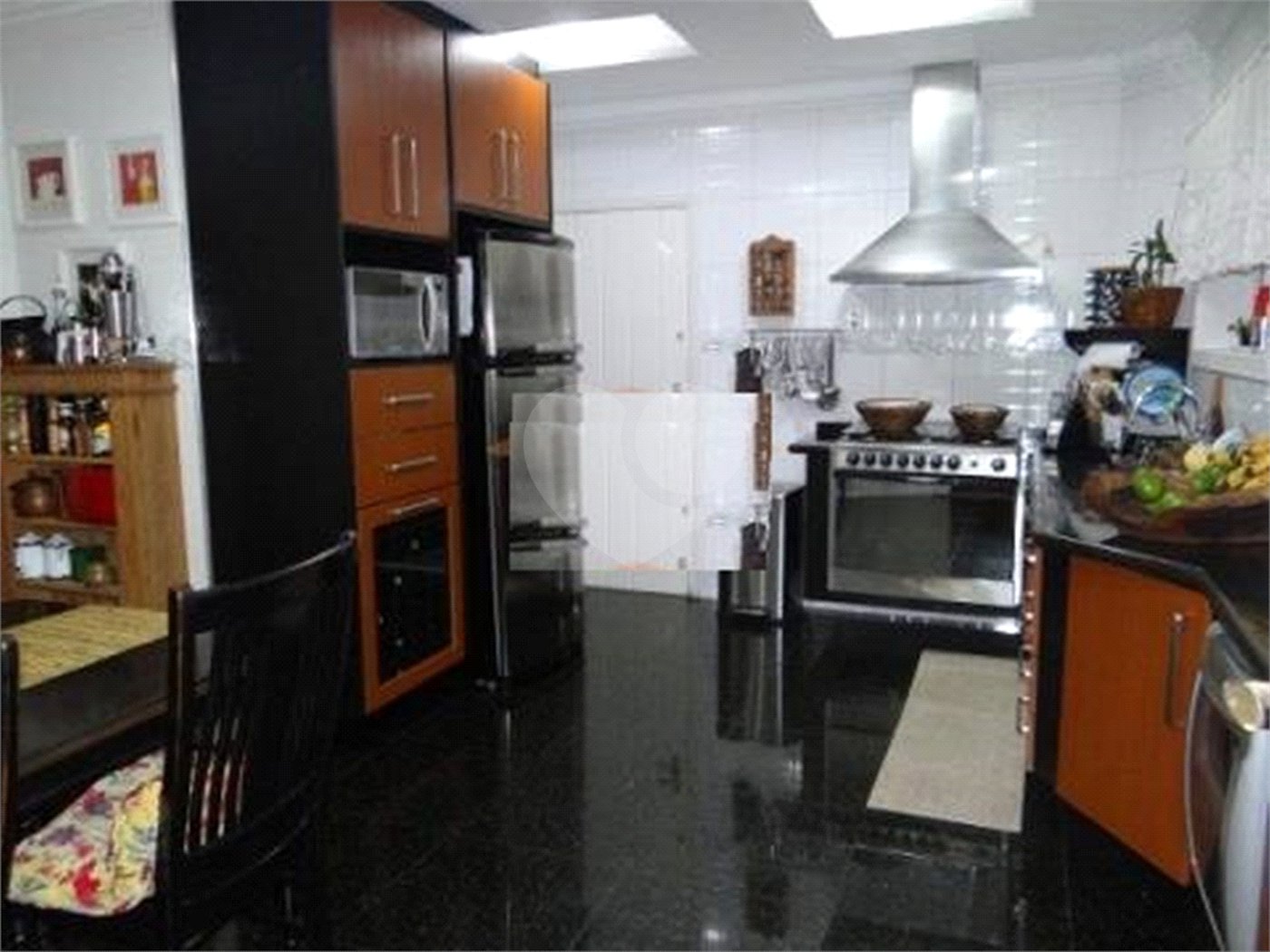 Casa à venda com 4 suítes em Jardim Floresta, São Paulo, SP