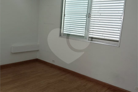 Apartamento à venda com 4 quartos, sendo 2 suítes, em Itaim Bibi, São Paulo, SP
