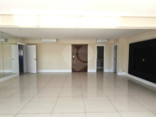 Apartamento à venda ou para alugar com 3 suítes em Chácara Santo Antônio, São Paulo, SP