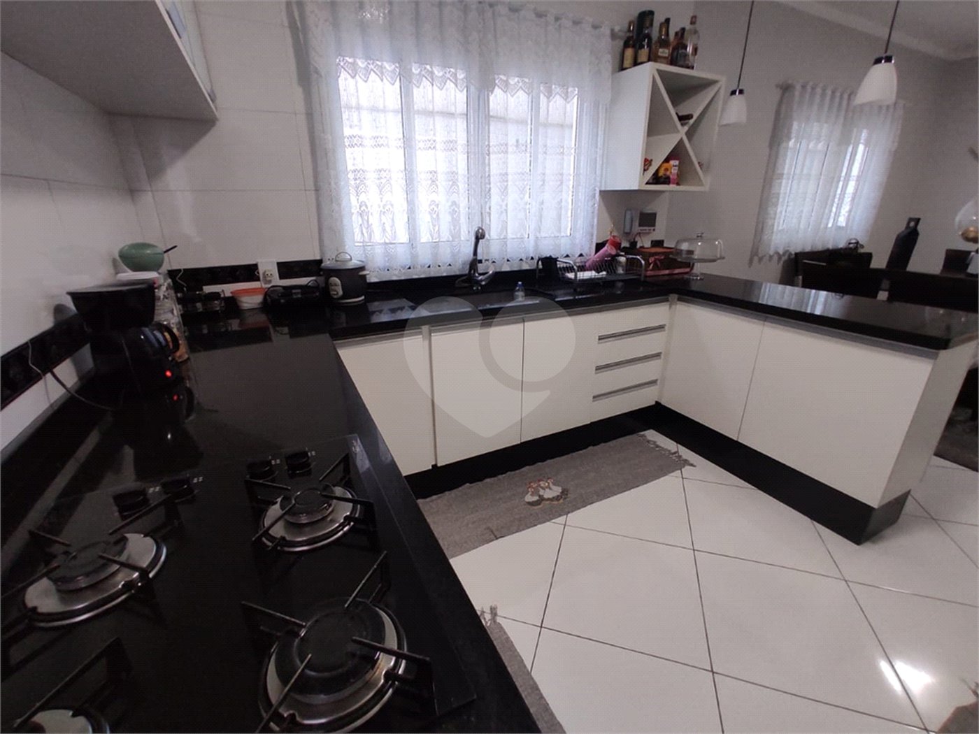 Sobrado à venda com 3 quartos, sendo 1 suíte, em Vila Ema, São Paulo, SP