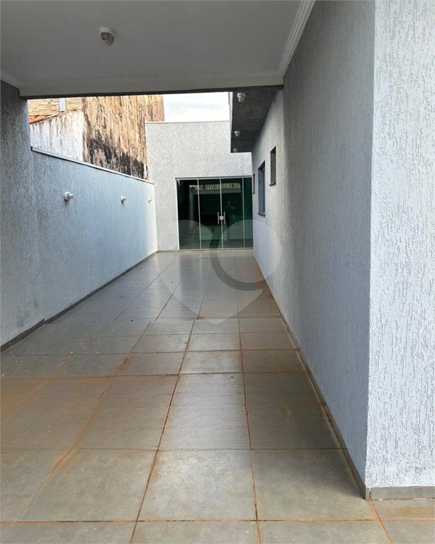 Casa à venda com 3 quartos, sendo 2 suítes, em Residencial Ponta Porã I, Ponta Porã, MS