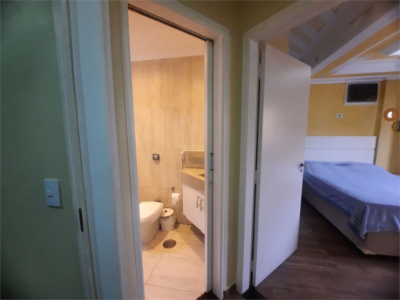 Apartamento com 3 dormitórios à venda, 202 m² por R$ 750.000,00 - Jardim Belmar - Guarujá/SP