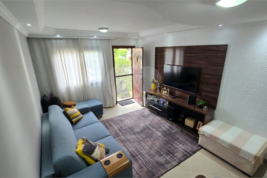 Casa à venda com 2 quartos no condomínio Colorado Town House, São Paulo - SP