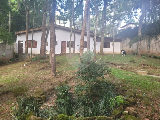 Sobrado à venda com 4 quartos, sendo 2 suítes,  em Serra da Cantareira, Mairiporã, SP