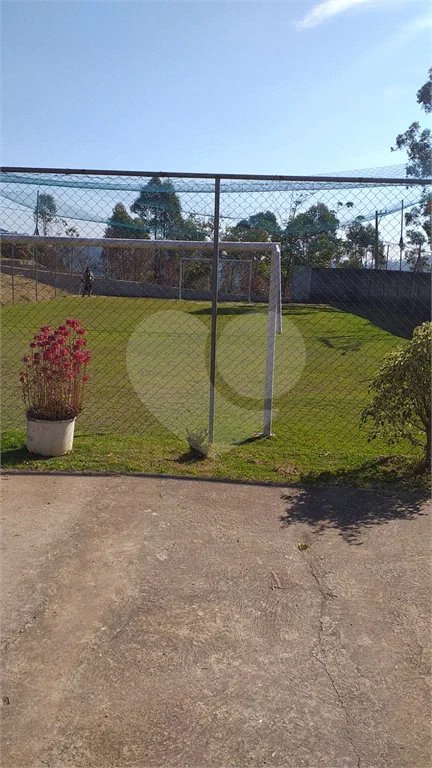 Chácara à venda com 3 quartos, sendo 1 suíte, em Outeiro das Paineiras (botujuru), Campo Limpo Paulista, SP