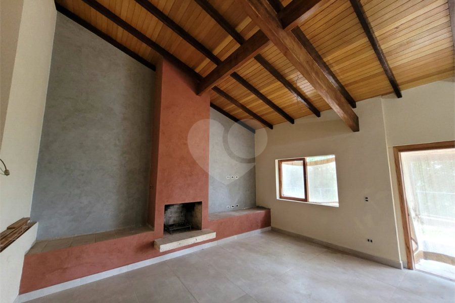 Casa à venda com 3 suítes em Serra da Cantareira, Mairiporã, SP