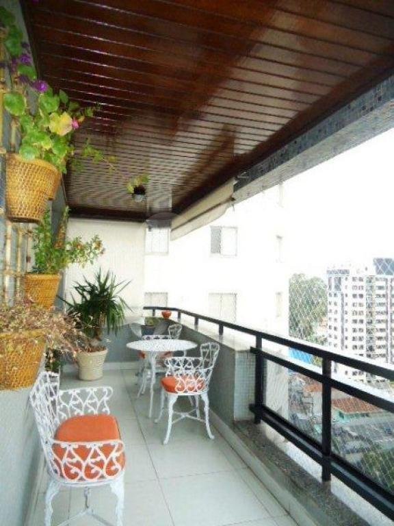 Apartamento à venda com 4 quartos, sendo 2 suítes, em Santa Teresinha, São Paulo, SP