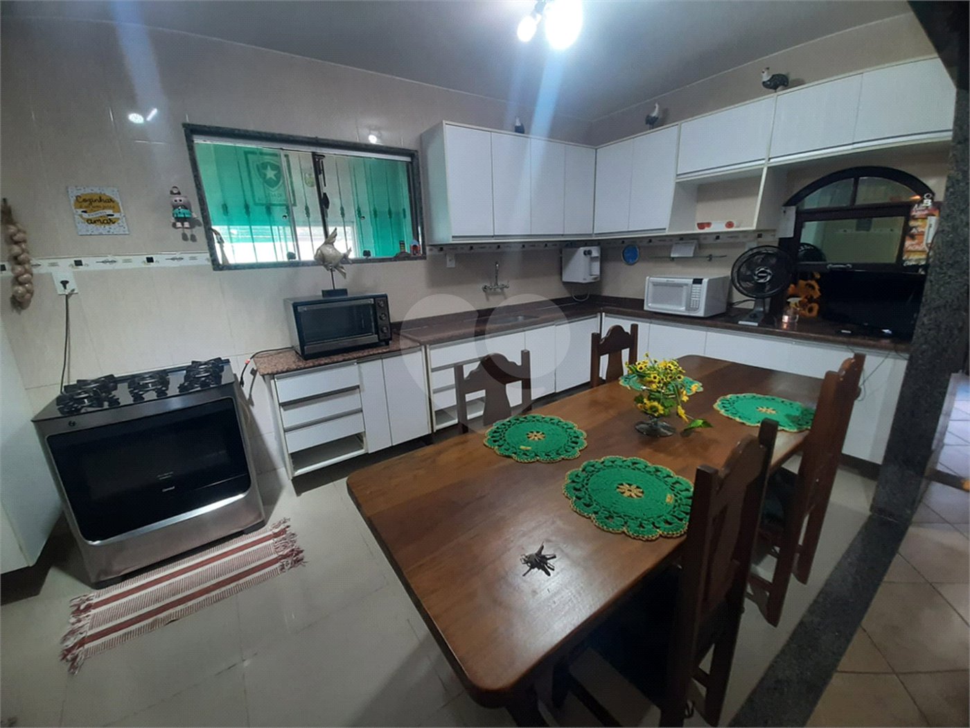 Casa à venda com 4 suítes em Santa Cruz, Rio de Janeiro, RJ