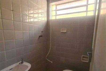 Casa à venda com 4 quartos, sendo 1 suíte, em Jardim Trussardi, São Paulo, SP