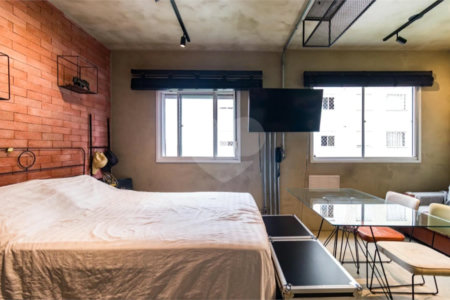 Apartamento à venda com 1 quarto em Paraíso do Morumbi, São Paulo, SP