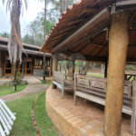Casa à venda com 4 quartos, sendo 1 suíte, no condomínio Parque Suiça, Caieiras - SP