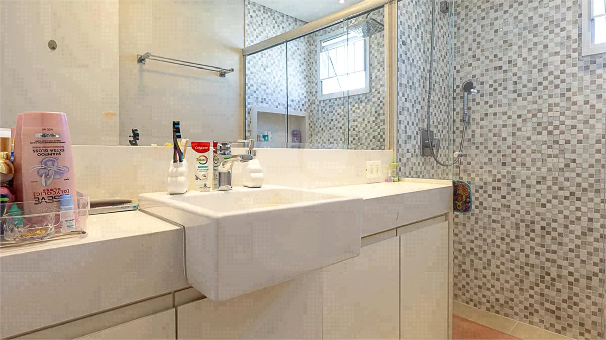 Apartamento à venda com 3 suítes em Vila Olímpia, São Paulo, SP
