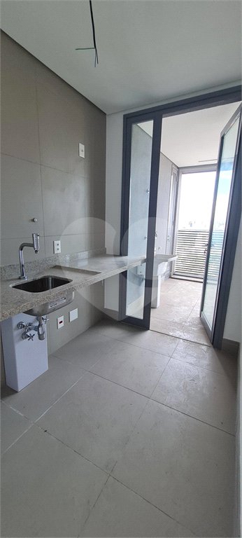 Apartamento à venda com 2 quartos, sendo 1 suíte,  em Pinheiros, São Paulo, SP