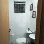 Sobrado à venda com 3 quartos, sendo 1 suíte,  em Vila Mazzei, São Paulo, SP