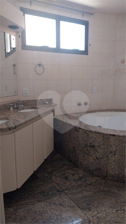 Apartamento à venda ou para alugar com 5 quartos, sendo 3 suítes,  em Tatuapé, São Paulo, SP