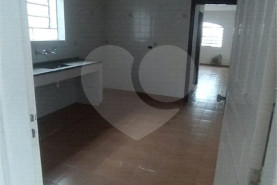 Sobrado à venda com 4 quartos, sendo 1 suíte, em Tucuruvi, São Paulo, SP