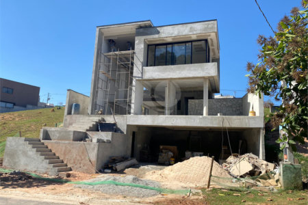 Casa à venda com 3 suítes em Residencial Granja Anita, Mogi das Cruzes, SP