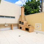 Cobertura duplex no Centro de São Bernardo do Campo, com 3 suítes, hidromassagem, mini spa, área gourmet e 2 vagas de garagem. Aceita permuta por apartamento de menor valor.