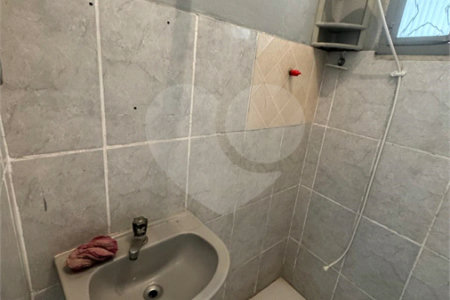 Casa à venda ou para alugar com 1 quarto em Campo Grande, Rio de Janeiro, RJ
