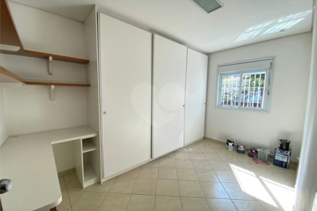 Casa à venda com 5 quartos, sendo 1 suíte,  em Indianópolis, São Paulo, SP