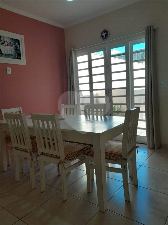 Casa à venda com 3 quartos, sendo 1 suíte,  em Vila José Salem, Itapetininga, SP