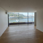 Apartamento T4 à venda em Lordelo do Ouro, Porto, Portugal – 240 m²