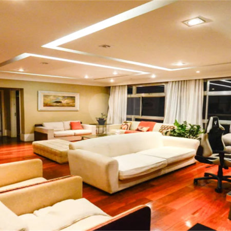 Apartamento à venda com 5 quartos, sendo 2 suítes, em Tijuca, Rio de Janeiro, RJ