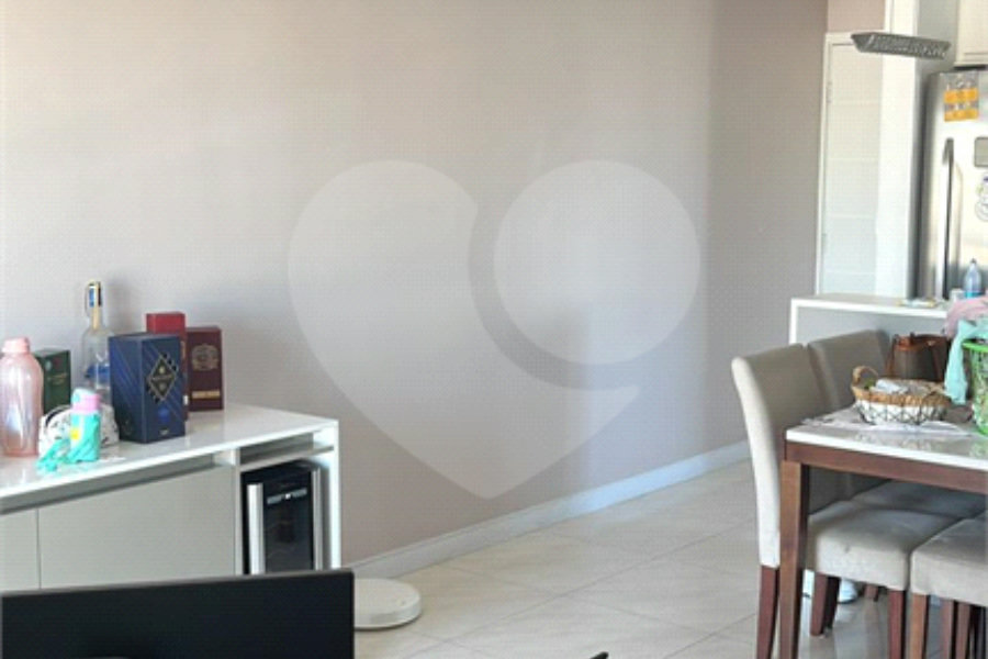 Apartamento à venda com 2 suítes em Chora Menino, São Paulo, SP
