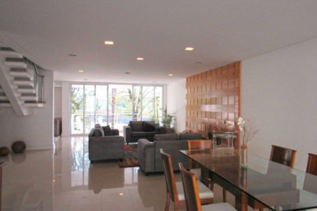 Casa à venda com 4 suítes no condomínio Residencial Giardino Pirandello, São Paulo - SP