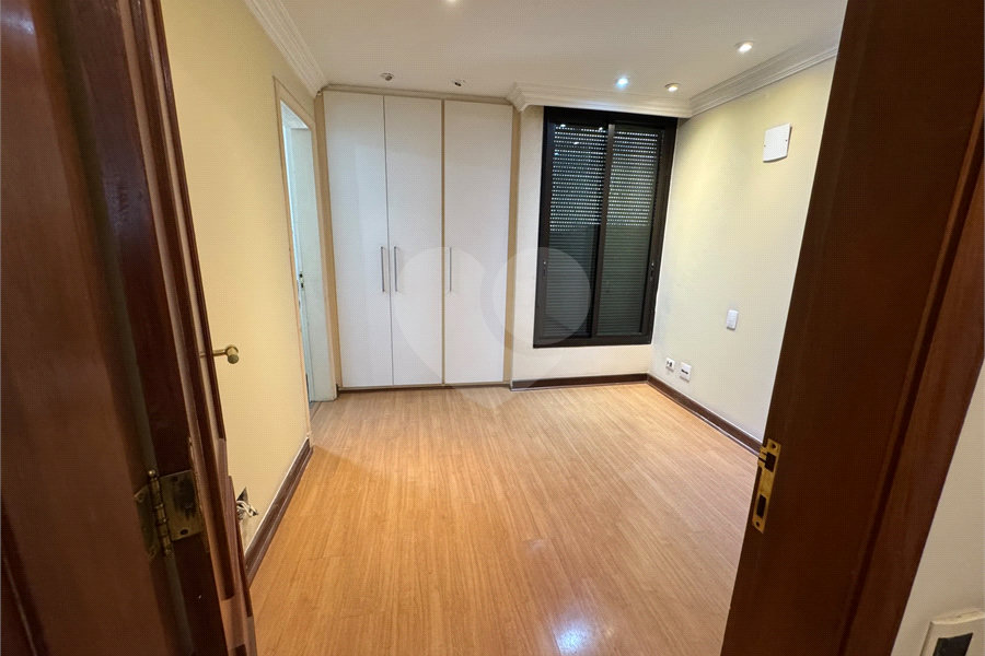 Apartamento à venda com 4 quartos, sendo 3 suítes, em Santana, São Paulo, SP