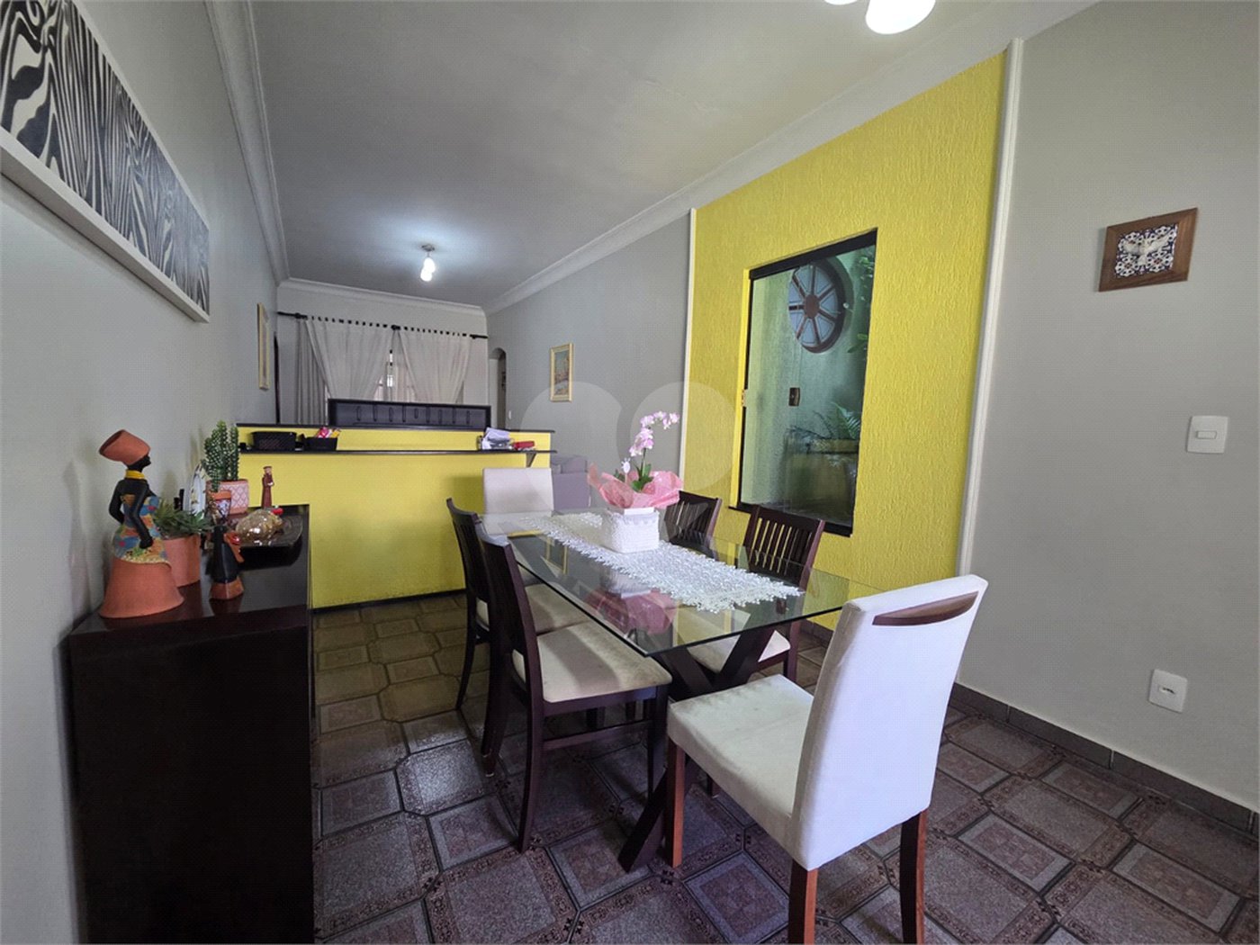 Casa à venda com 4 quartos, sendo 1 suíte, em Vila Paulo Silas, São Paulo, SP