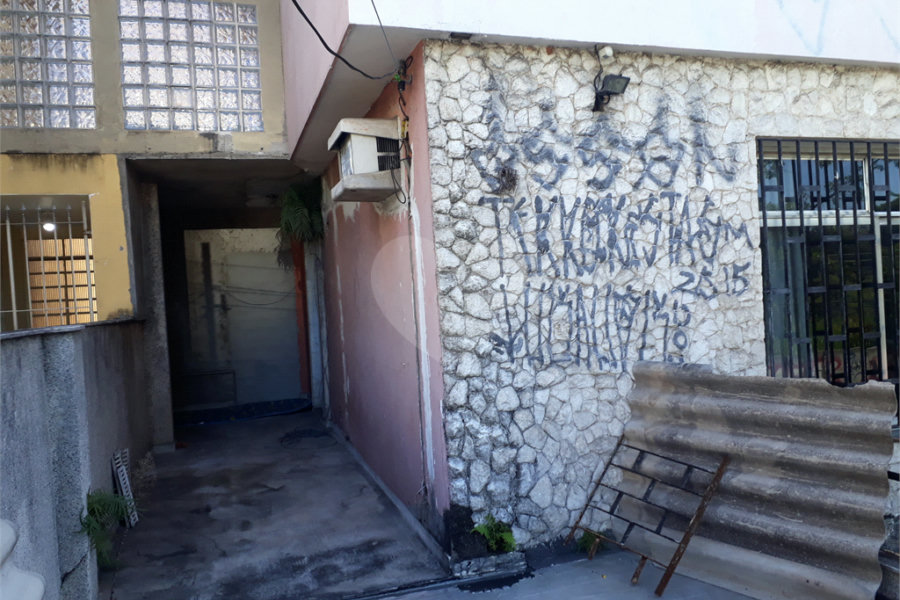 Sobrado à venda com 4 quartos, sendo 2 suítes, em Santana, São Paulo, SP