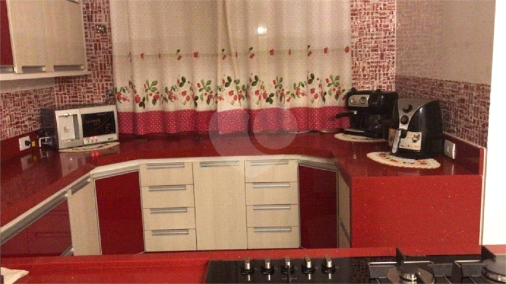 Sobrado à venda com 4 quartos, sendo 2 suítes, em Mandaqui, São Paulo, SP