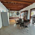 Casa à venda com 7 quartos, sendo 4 suítes, no condomínio Riviera de Santa Cristina XIII, Paranapanema - SP