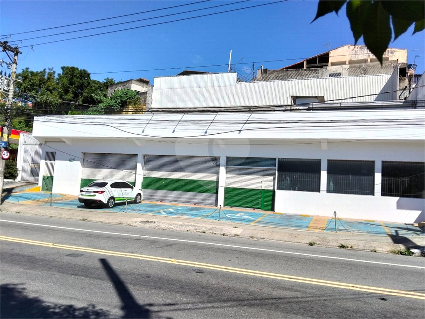 Salão para alugar em Cocaia, Guarulhos, SP