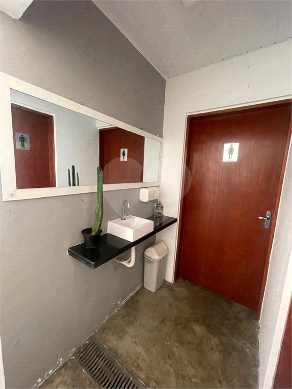 Sobrado à venda com 3 quartos, sendo 1 suíte,  em Jardim Armênia, Mogi das Cruzes, SP
