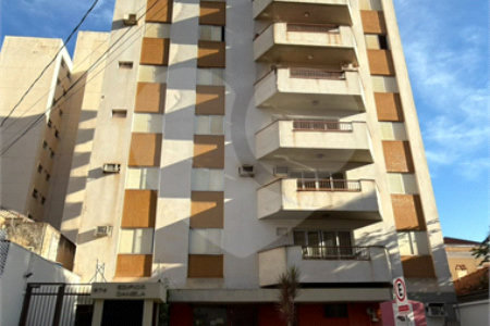 Apartamento à venda com 2 quartos, sendo 1 suíte,  no Centro, Ribeirão Preto, SP