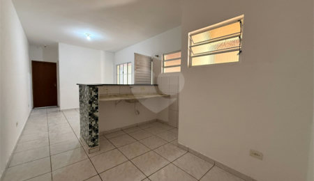Casa à venda com 2 quartos, sendo 1 suíte,  em Jardim Imperial, Atibaia, SP