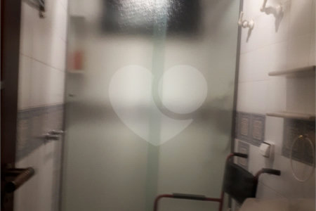 Apartamento à venda com 3 quartos, sendo 1 suíte,  em Santa Cecília, São Paulo, SP