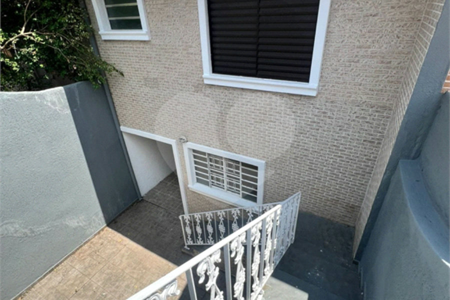 Casa à venda com 3 quartos, sendo 1 suíte, em Conjunto Residencial Vista Verde, São Paulo, SP