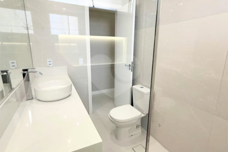 Apartamento à venda com 3 quartos, sendo 1 suíte, em Laranjeiras, Rio de Janeiro, RJ