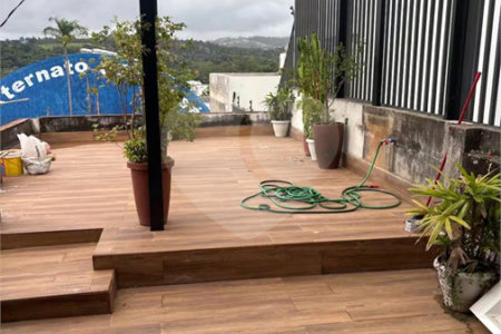 Sobrado à venda ou para alugar com 4 quartos, sendo 2 suítes, em Jardim Brasil, Atibaia, SP