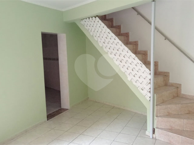 Sobrado à venda com 9 quartos, sendo 1 suíte, em Jaçanã, São Paulo, SP