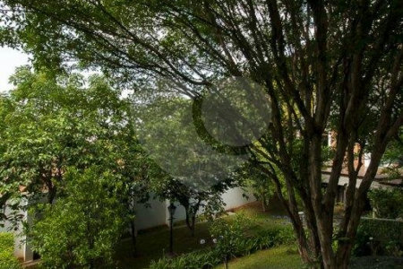 Casa à venda com 5 suítes em Vila Tramontano, São Paulo, SP