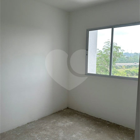 Casa à venda ou para alugar com 2 quartos no condomínio Residencial Caxangá 2, Suzano - SP