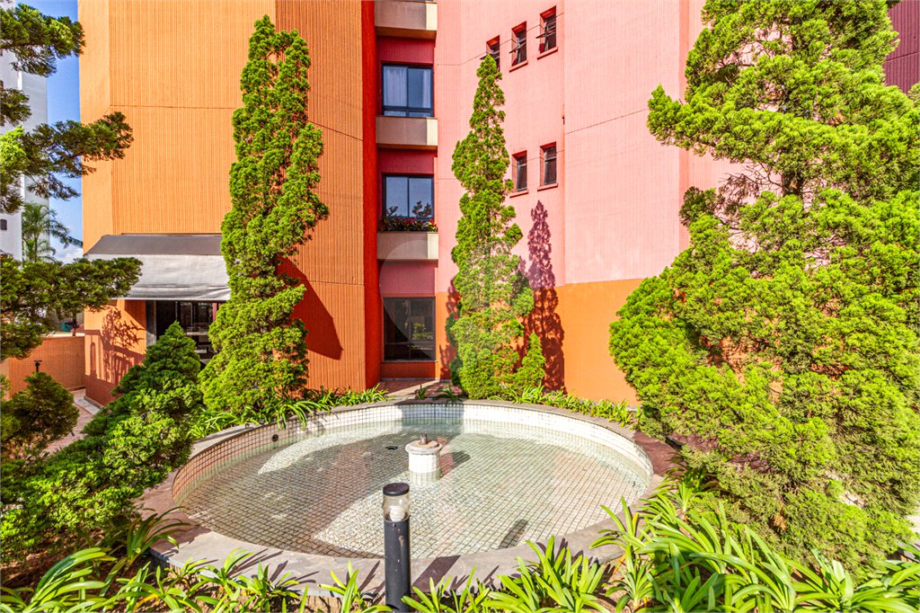 Apartamento à venda com 3 quartos, sendo 2 suítes, em Vila Andrade, São Paulo, SP