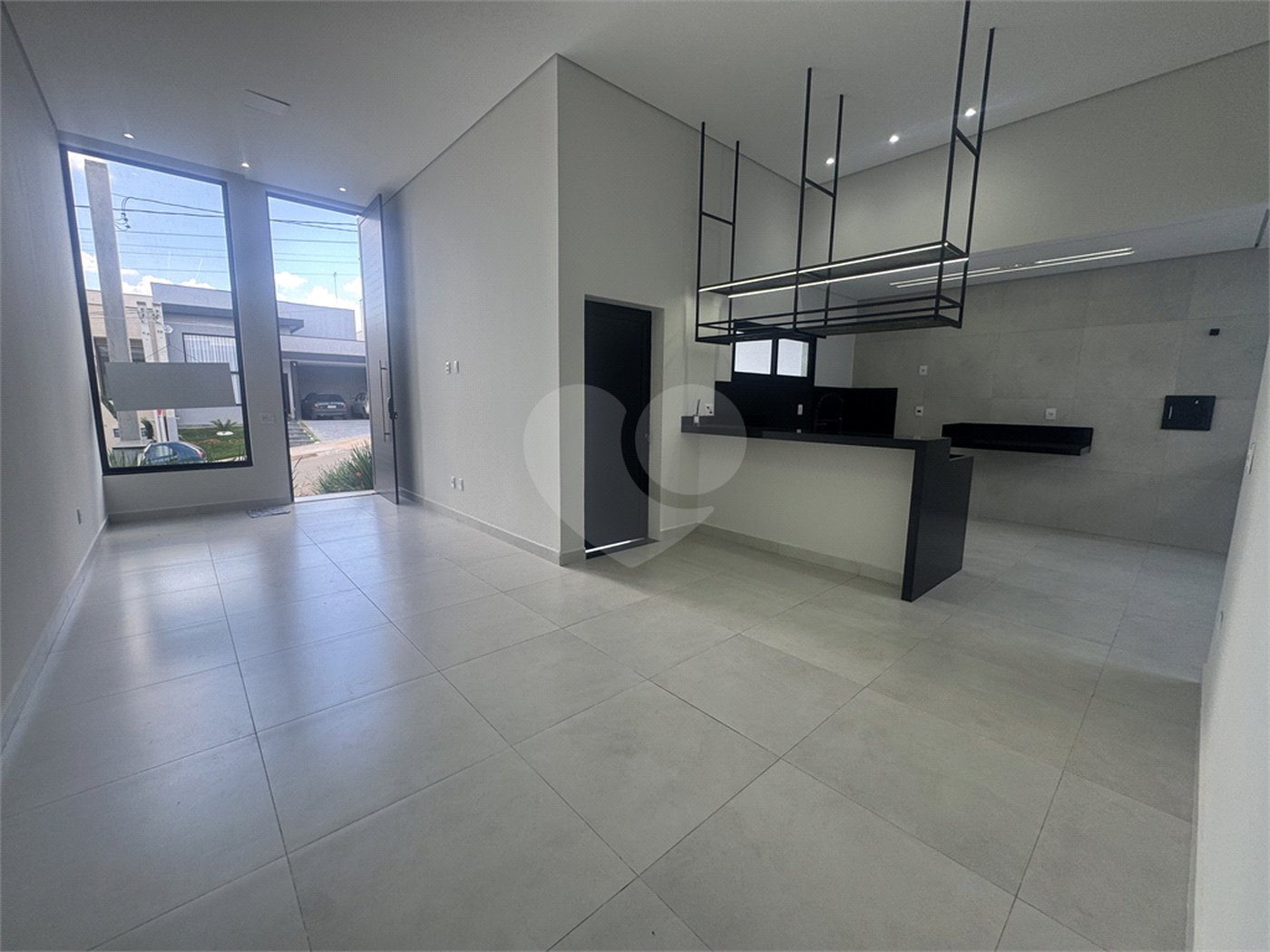 Casa à venda com 3 quartos, sendo 1 suíte, no condomínio Residencial Villagio Wanel, Sorocaba - SP